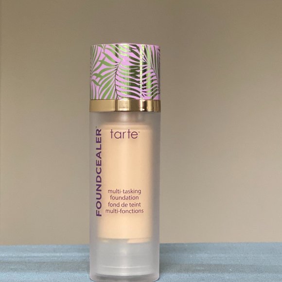 Tarte babassu foundcealer skincare foundation- 16S Fair - Light Sand - Picture 4 of 6